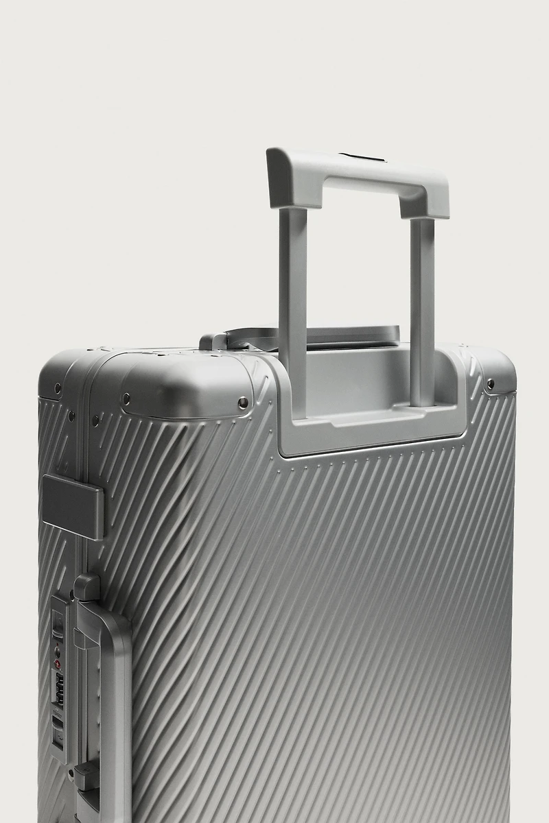 VALISE CABINE EN ALUMINIUM