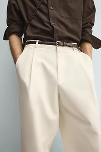 PANTALON RELAXED FIT À PLIS