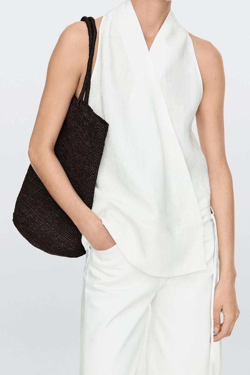 Raffia bucket tote bag