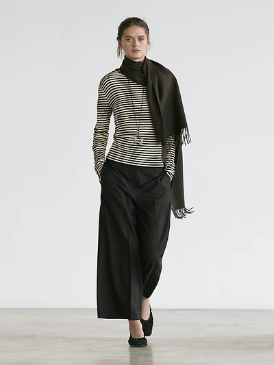 100% wool cropped wide-leg elasticated trousers