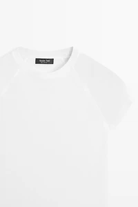 T-shirt à manches courtes raglan