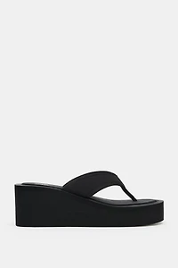 PLATFORM SANDALS