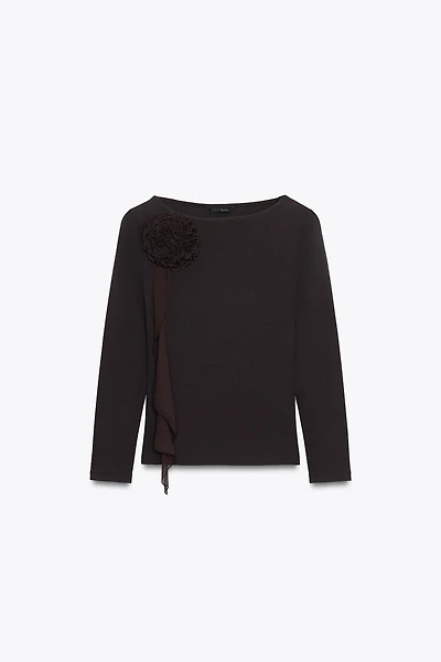 VOLUMINOUS FLOWER T-SHIRT