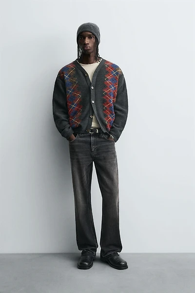 DIAMOND JACQUARD CARDIGAN