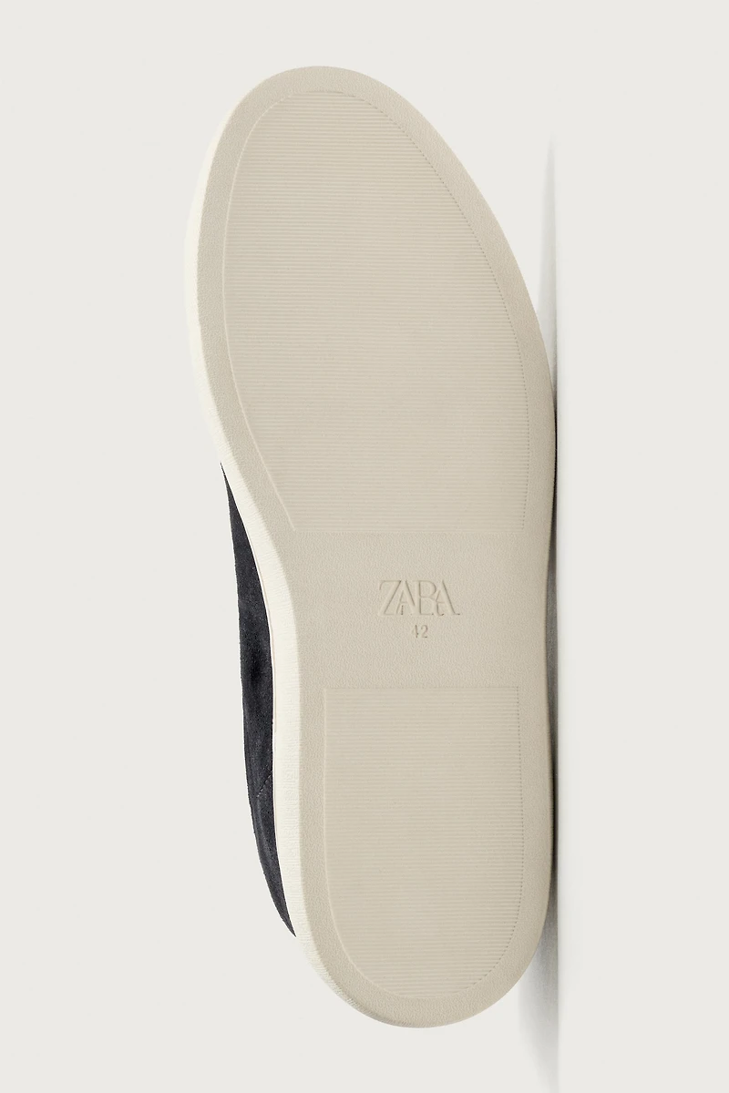 LEATHER SNEAKERS
