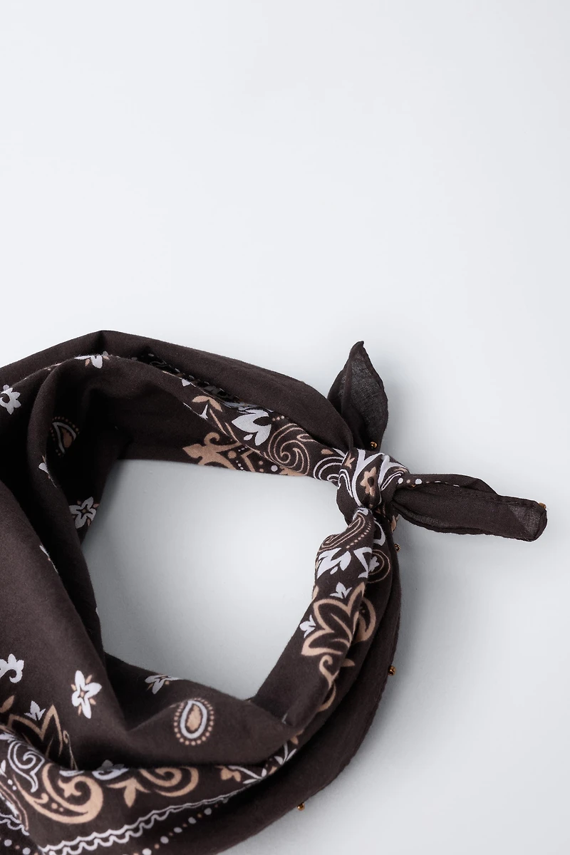 SQUARE PRINTED BANDANA