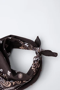 SQUARE PRINTED BANDANA
