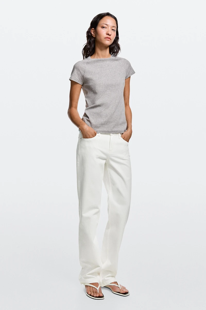 Low-rise straight-leg jeans