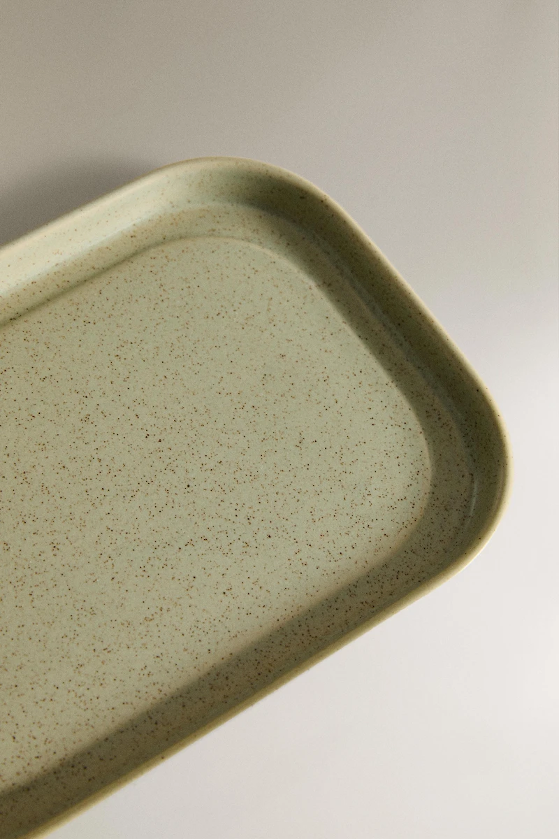 STONEWARE BUTTER DISH WITH KNIFE