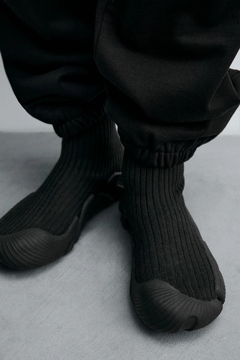 BASKETS MONTANTES EN TISSU