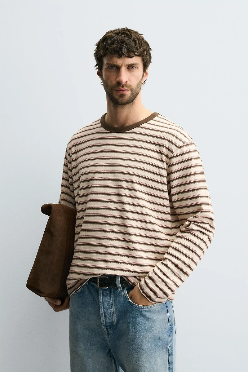 T-SHIRT JACQUARD À RAYURES