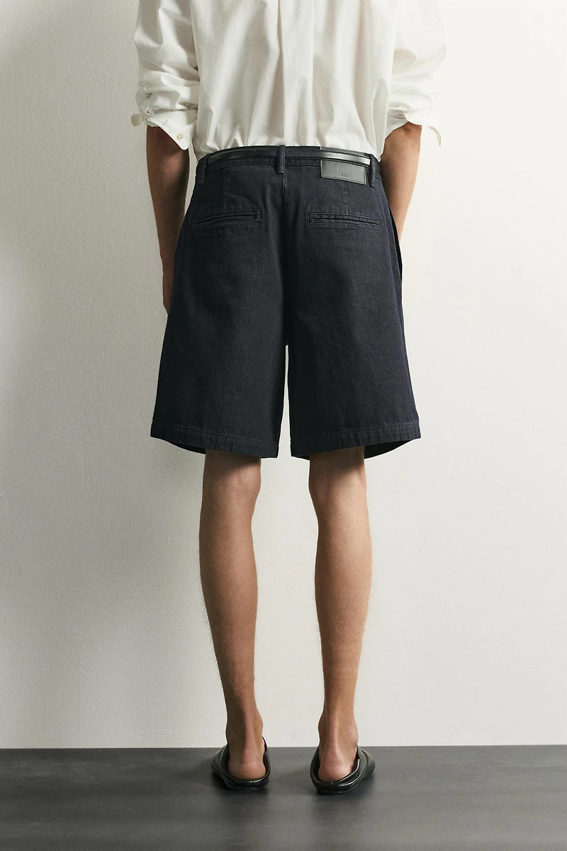 RELAXED FIT PLEATED CHINO DENIM SHORTS