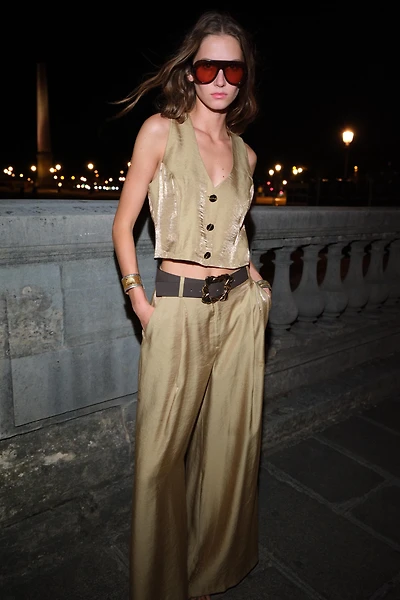 SATIN WIDE LEG BELTED PANTS