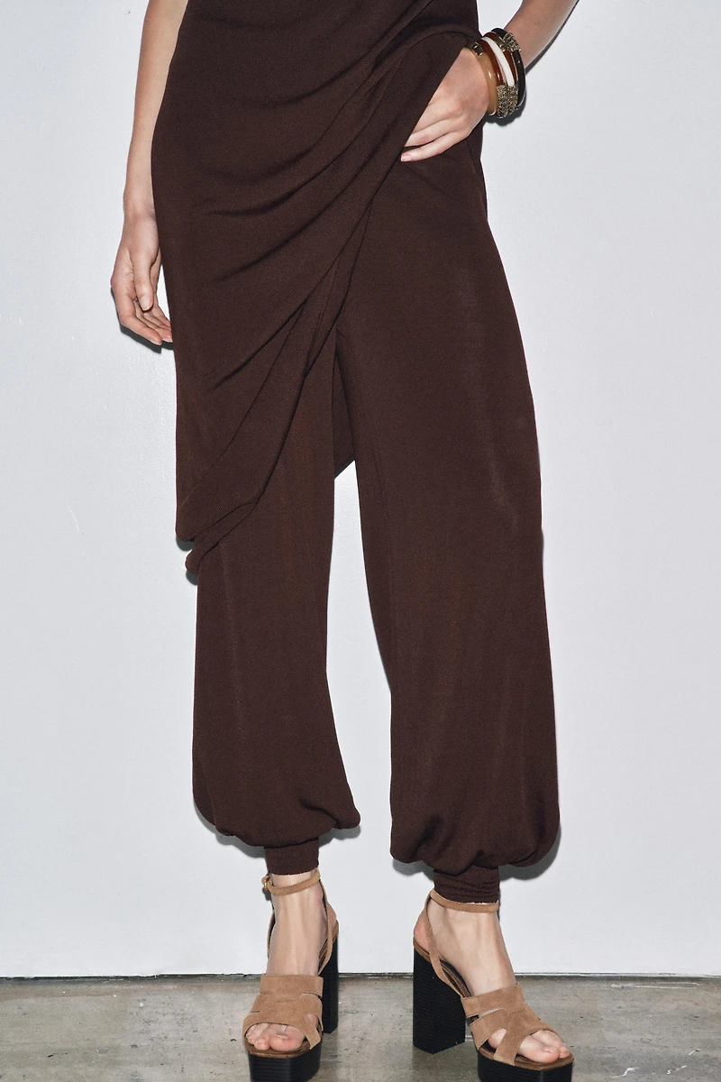 PANTALON EN MAILLE BOUFFANT