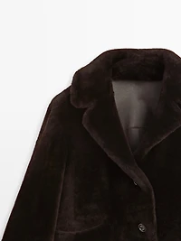 Veste courte moutonnée 100 % fourrure d’agneau