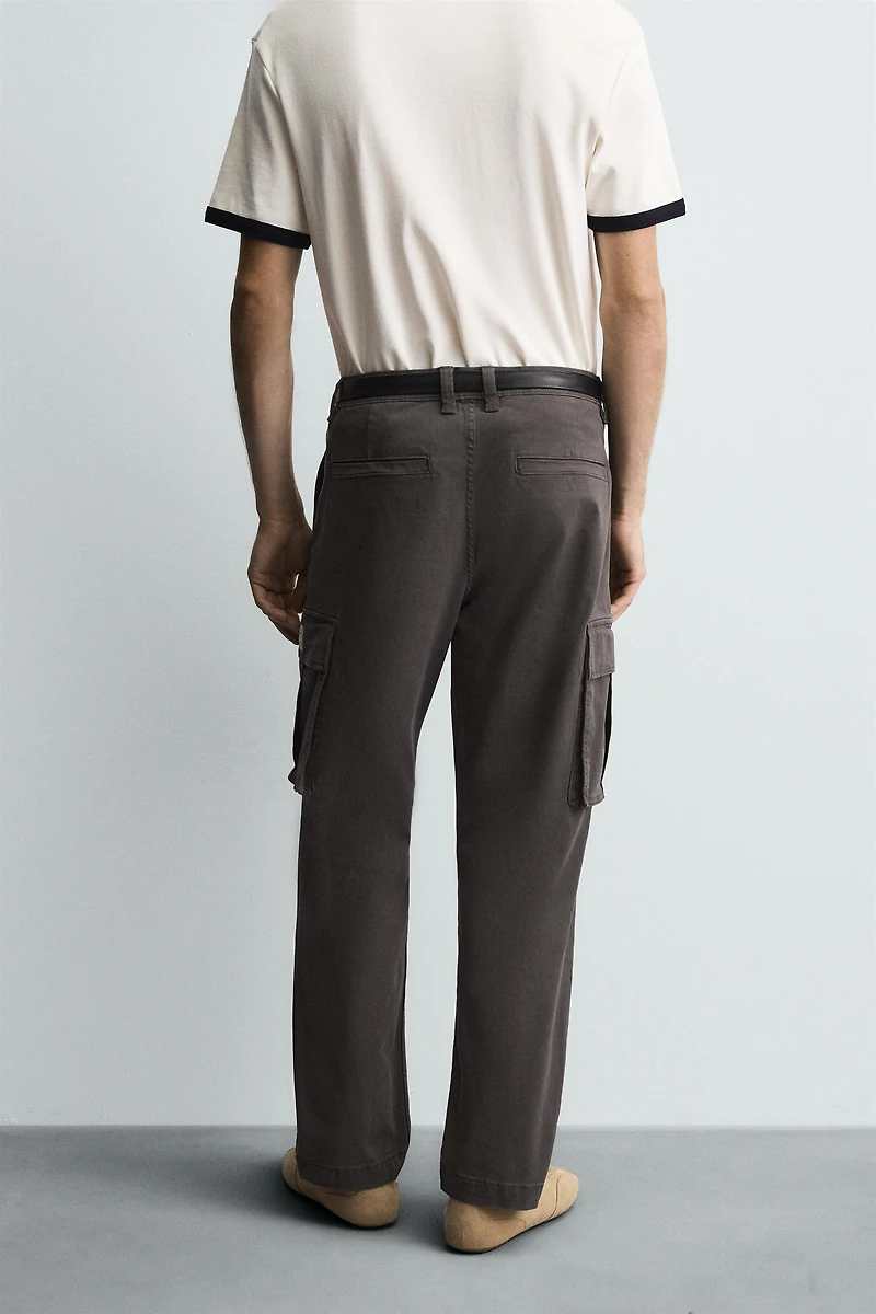 PANTALON CARGO COUPE DÉCONTRACTÉE