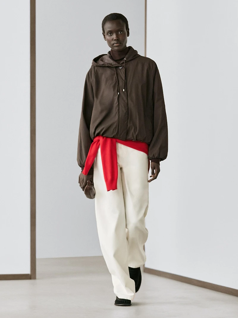 Veste bouffante à col montant