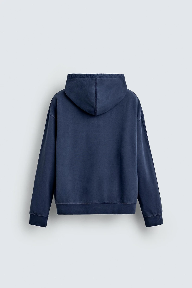 TOGGLE HOODIE SWEATSHIRT