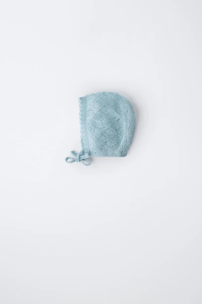 OPENWORK KNIT BONNET
