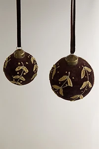 VELVET AND LEAF PRINT CHRISTMAS TREE BALL ORNAMENT