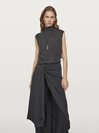Cashmere knit vest