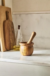 PESTLE AND MORTAR MADE OF ACACIA WOOD