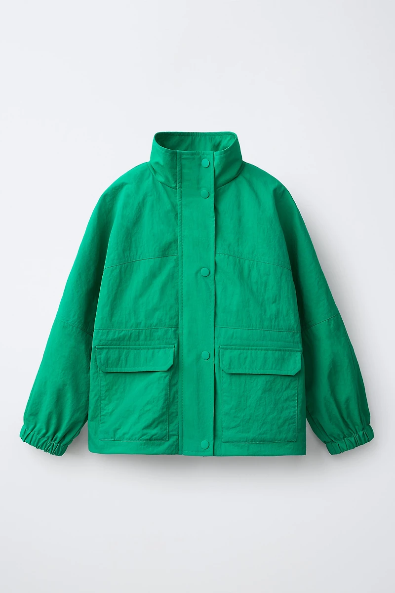 PARKA DÉPERLANTE À PLIS