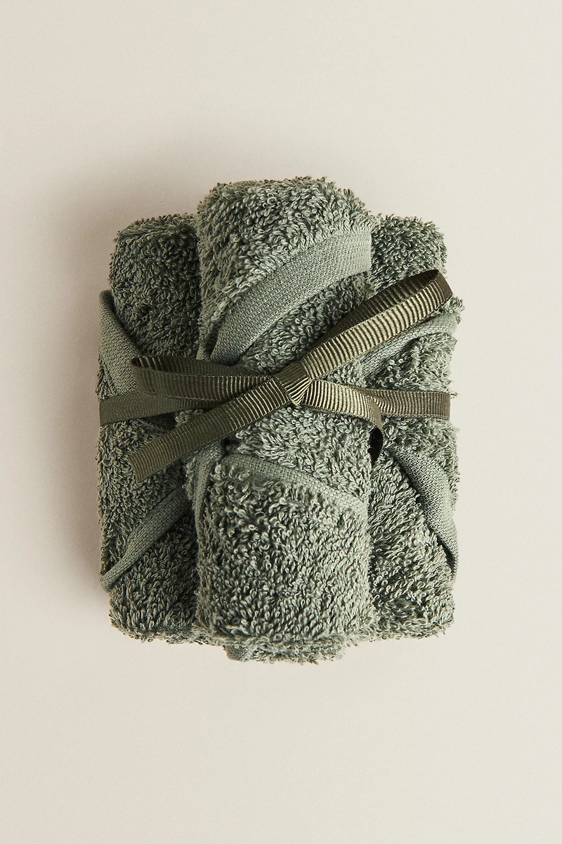 PACK OF COTTON HAND TOWELS (PACK 3)