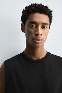 LIGHTWEIGHT TANK T-SHIRT