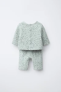 ENSEMBLE VESTE T-SHIRT 2 EN 1 ET PANTALON À FLEURS