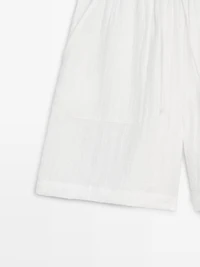 Short flowing Bermuda shorts