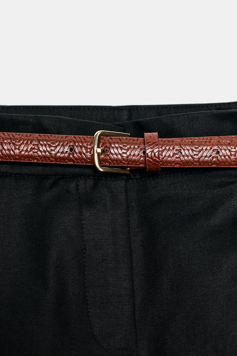BELTED PLEATED SHORTS