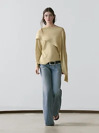 Pull en maille avec détail foulard
