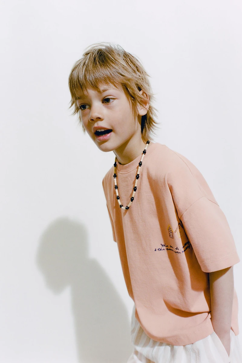 T-SHIRT BRODÉ