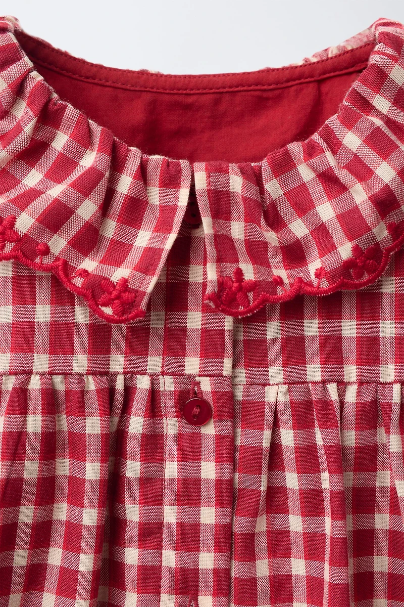 ROBE ET CULOTTE À CARREAUX AVEC DÉTAIL BRODÉ