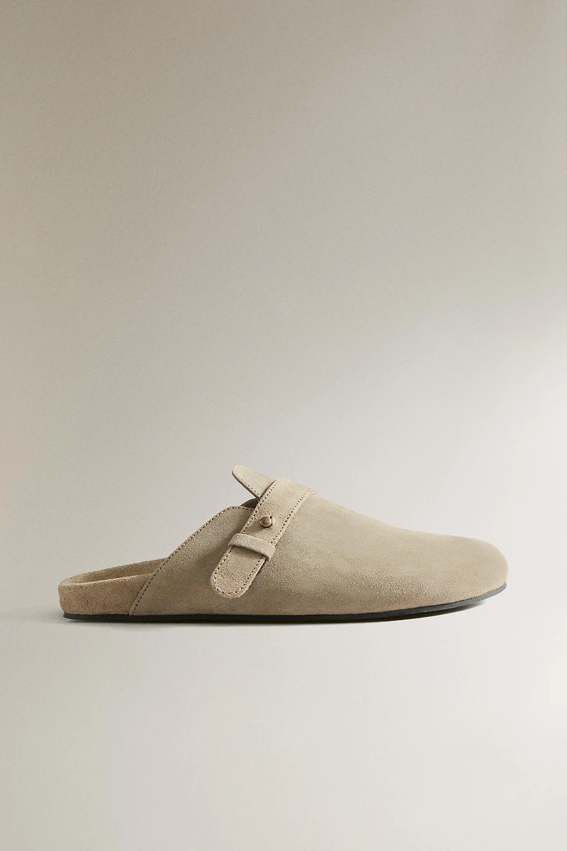 LEATHER MULE CLOG SLIPPERS WITH STRAP DETAIL