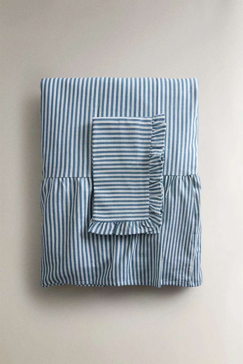 COTTON RUFFLED TABLECLOTH