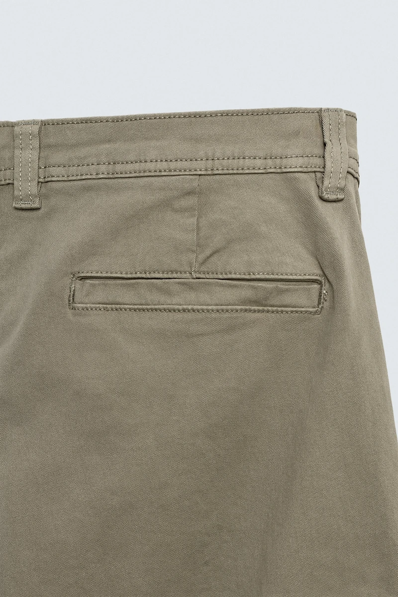 PANTALON CARGO COUPE DÉCONTRACTÉE