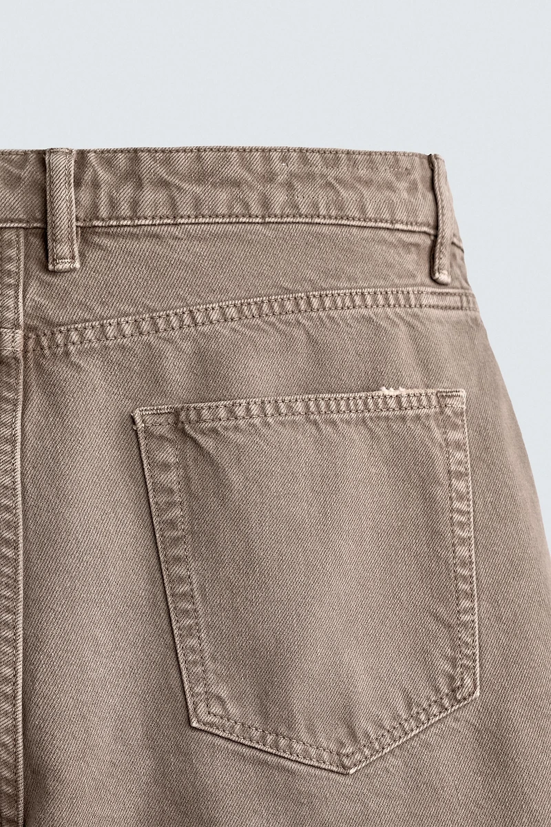 BERMUDA EN JEAN COUPE DÉCONTRACTÉE