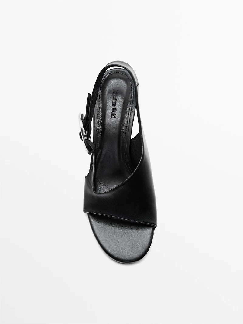 High-heel sandals with buckle