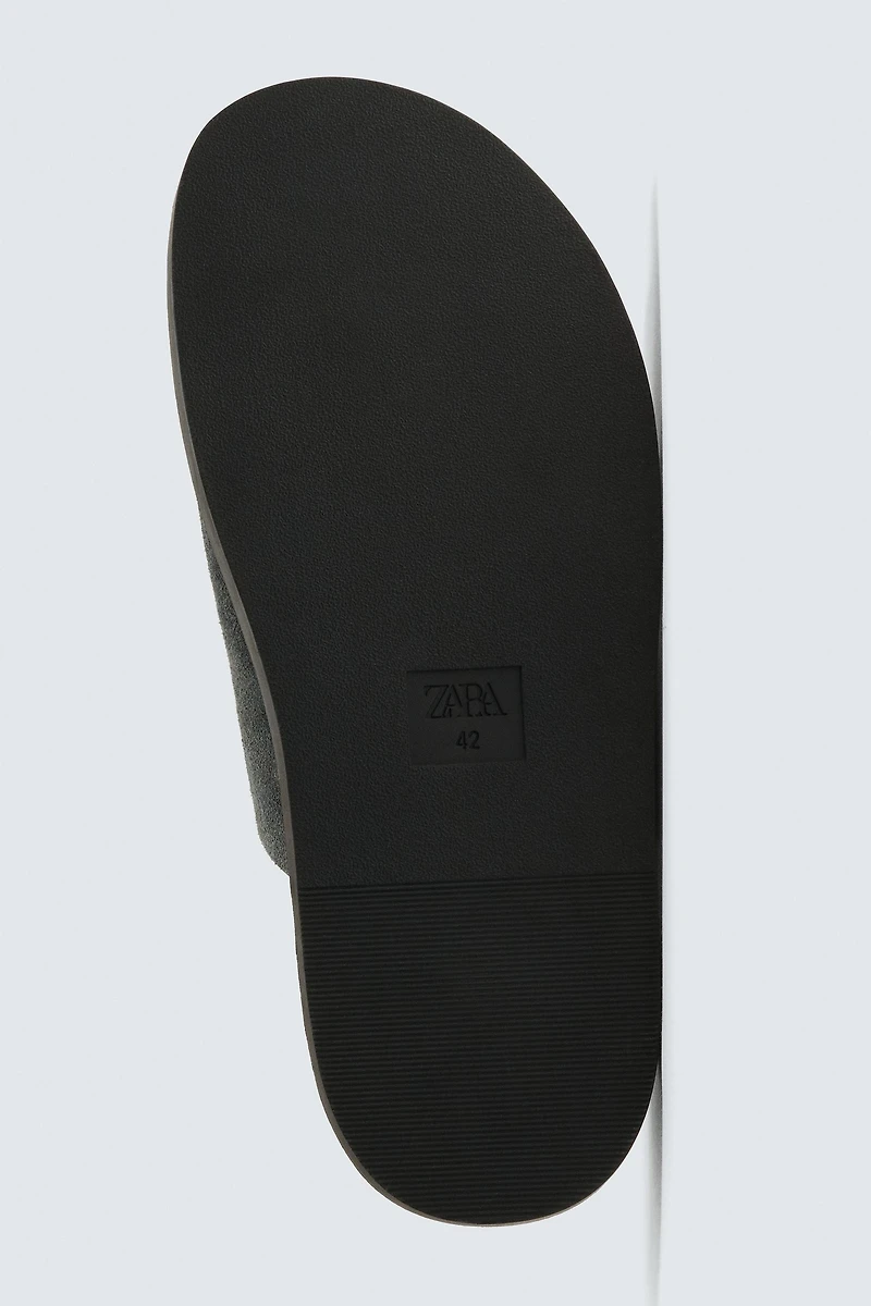 LEATHER STRAP SANDALS