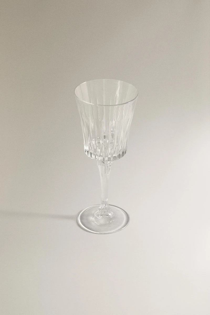 VERRE CRISTALLIN RELIEF