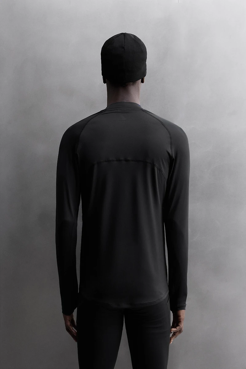 FIRST LAYER RUNNING T-SHIRT