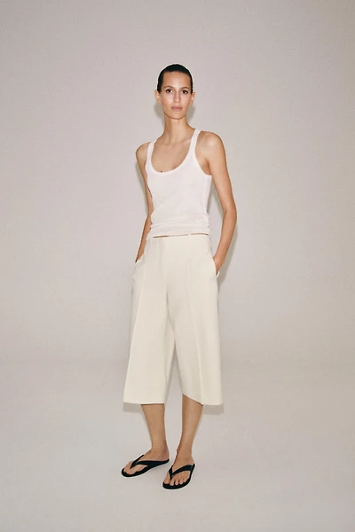ZW COLLECTION STRAIGHT DARTED BERMUDA SHORTS