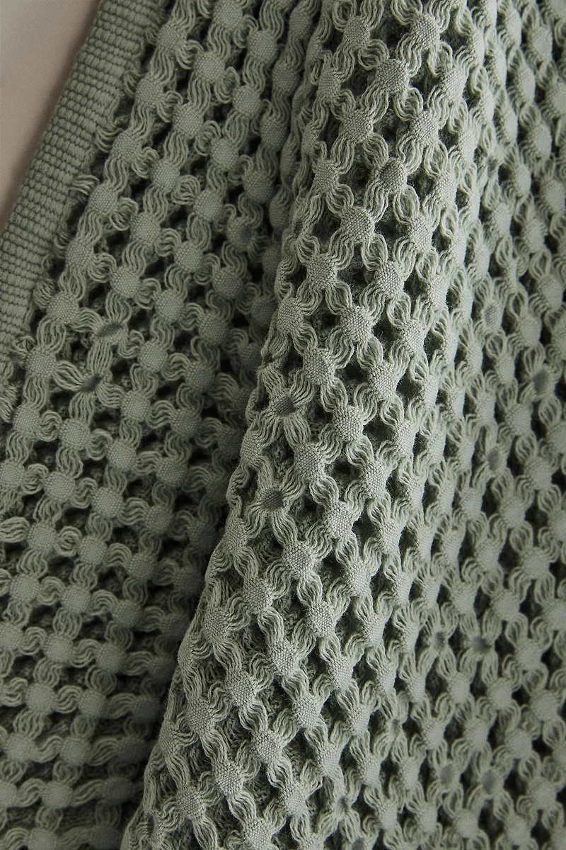 WAFFLE-KNIT KITCHEN TOWEL