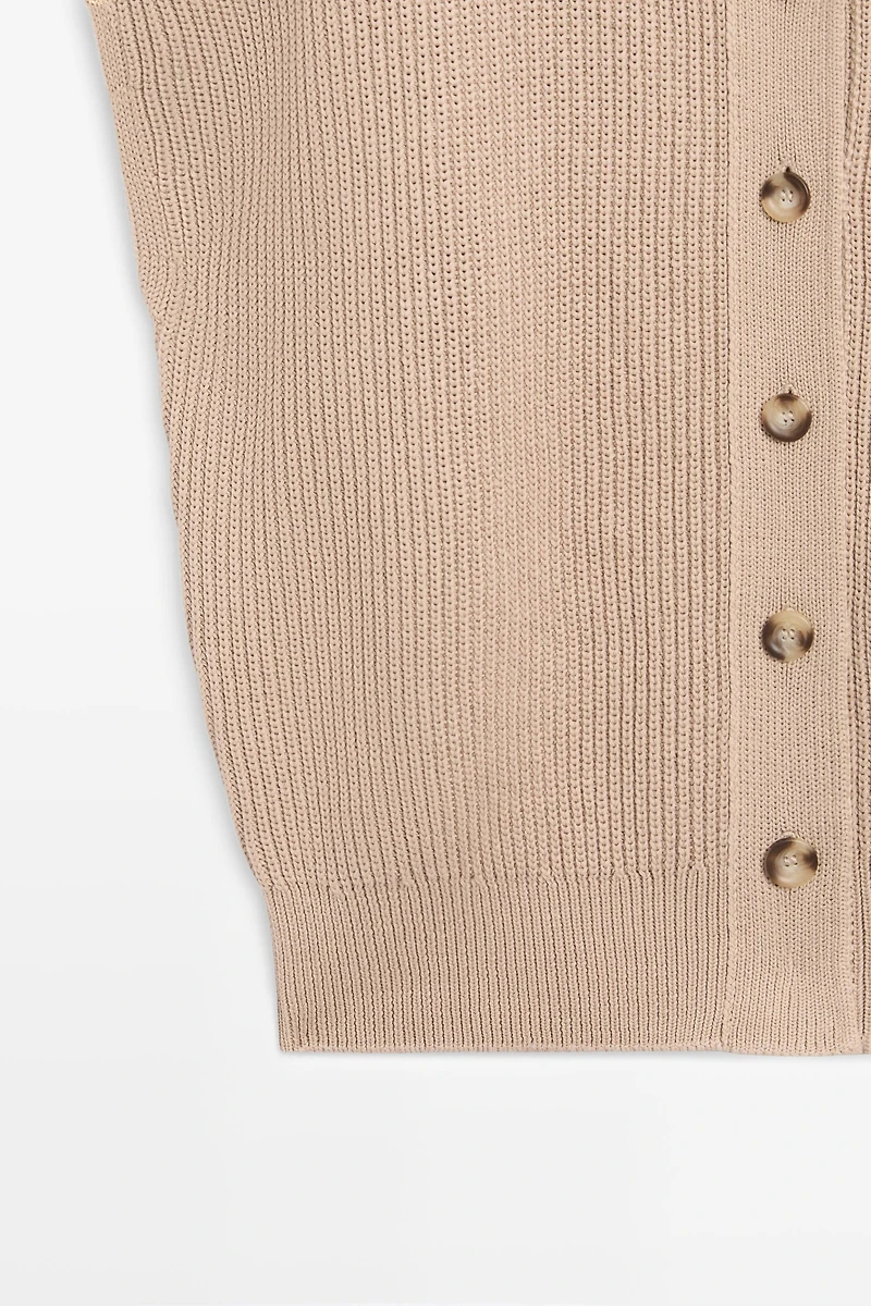100% cotton button-detail knit vest