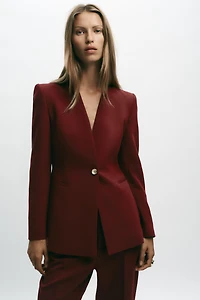 SLEEVELESS TAILORED BLAZER