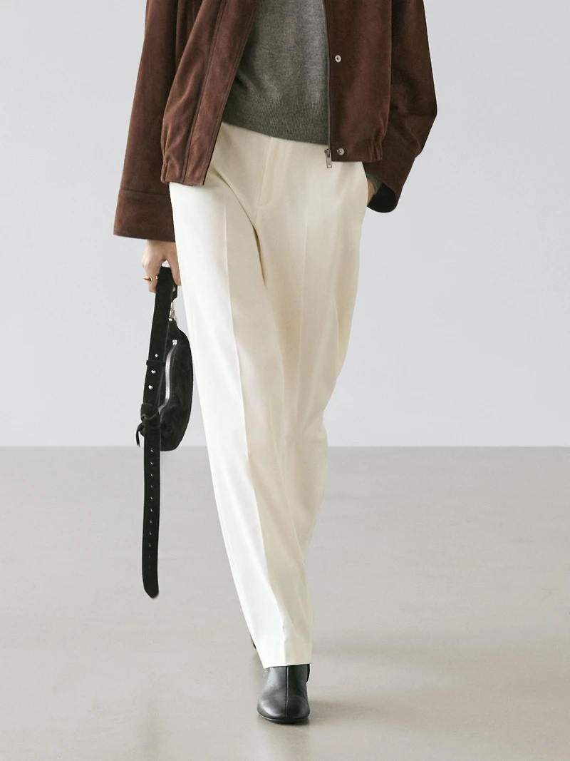 Straight-leg flowing trousers