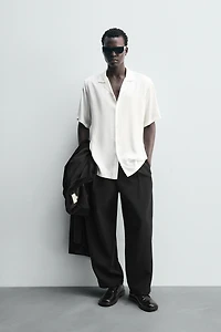 REGULAR FIT SATIN EFFECT SHIRT