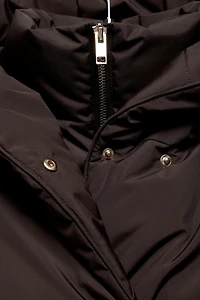 ANORAK MATELASSÉ À CAPUCHE DÉPERLANT COUPE-VENT